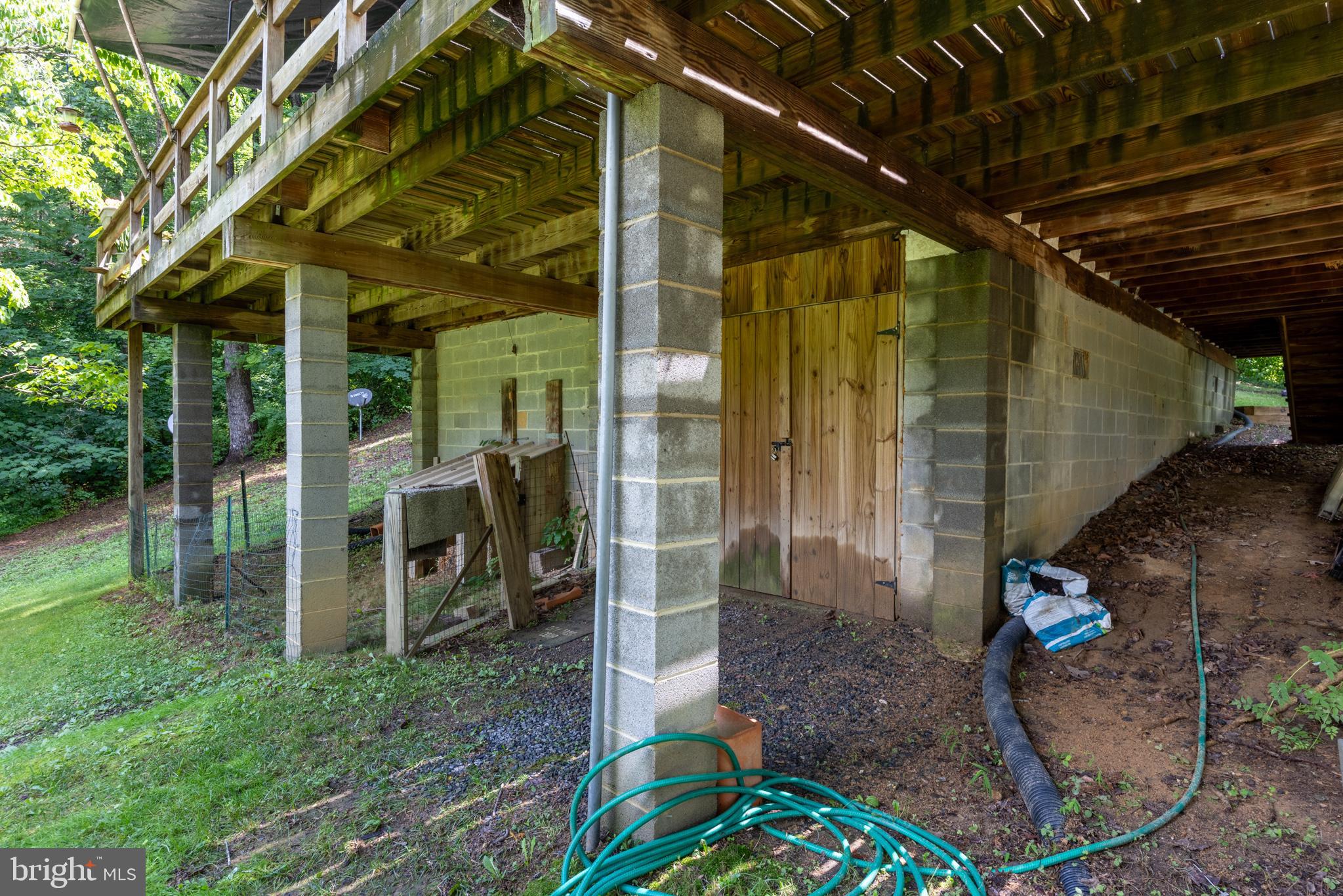 101 Middle River Rdg Road Stanardsville, VA 22973 - Photo 6 of 28