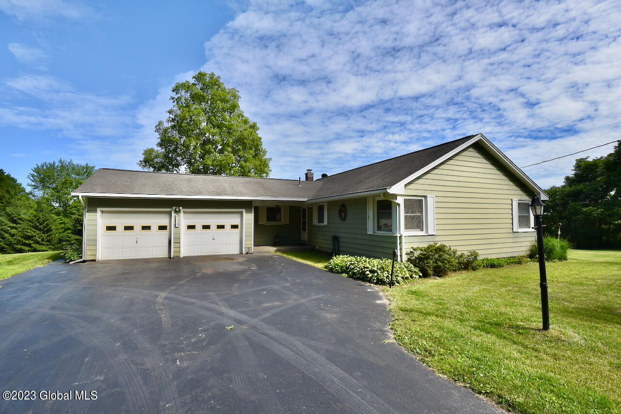 127 George Thompson Road Mechanicville, NY 12118 - Photo 37 of 38 3