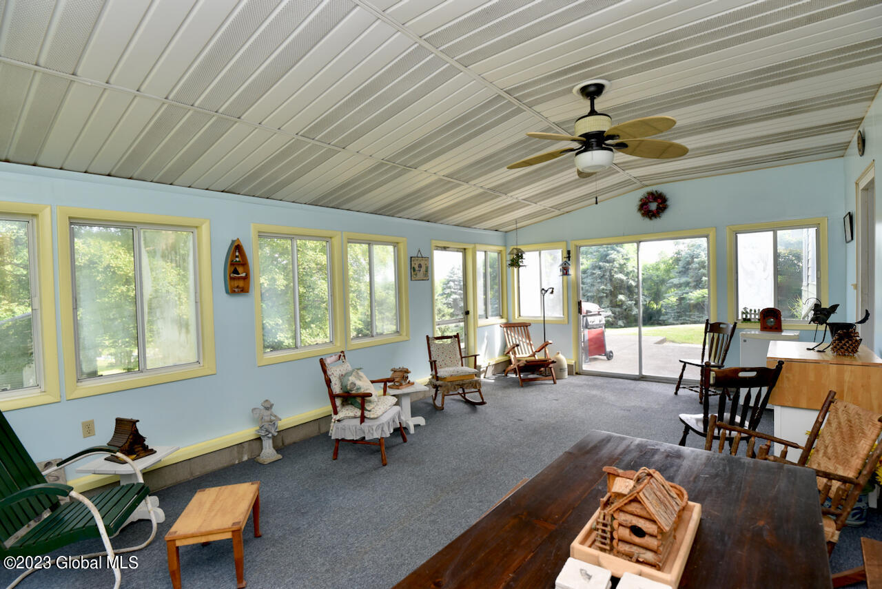 127 George Thompson Road Mechanicville, NY 12118 - Photo 6 of 38 36