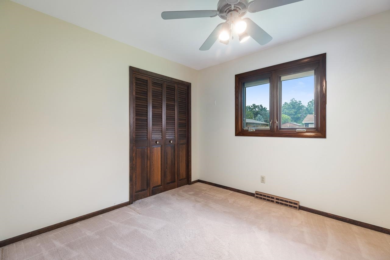 6411 Graydon Road Rockford, IL 61109 - Photo 19 of 50 Gallery Image 19