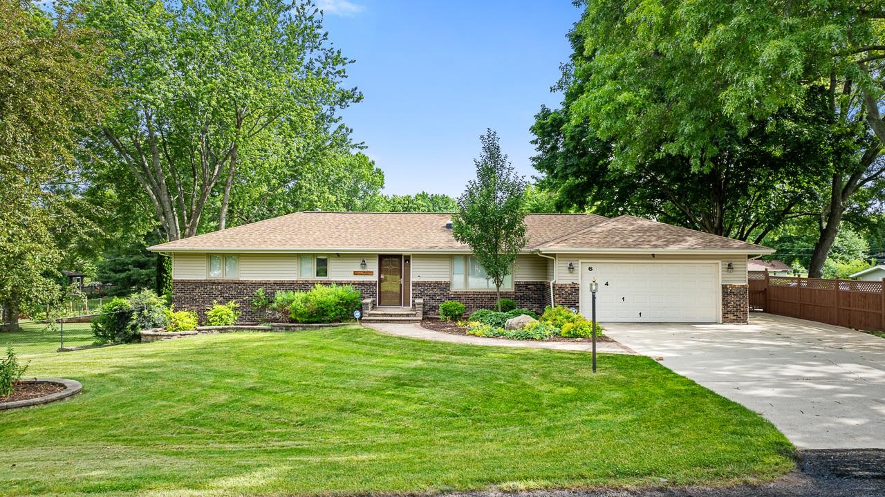 6411 Graydon Road Rockford, IL 61109 - Photo 2 of 50 Gallery Image 2