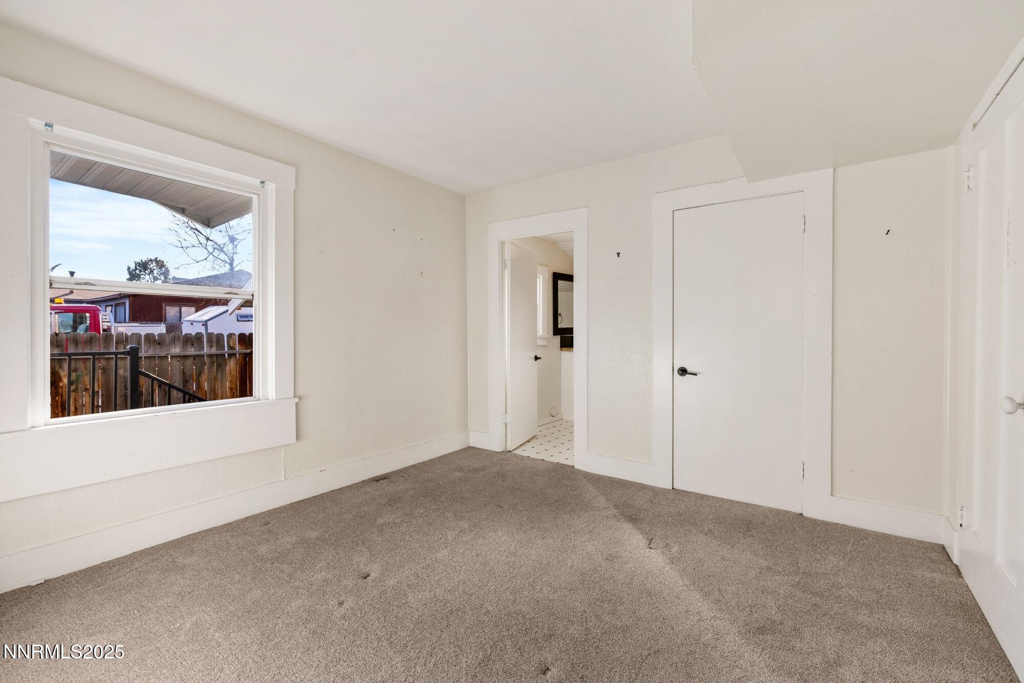 424 West 10th Street Reno, NV 89503 - Photo 6 of 12 10th pic 6 Primary unstaged