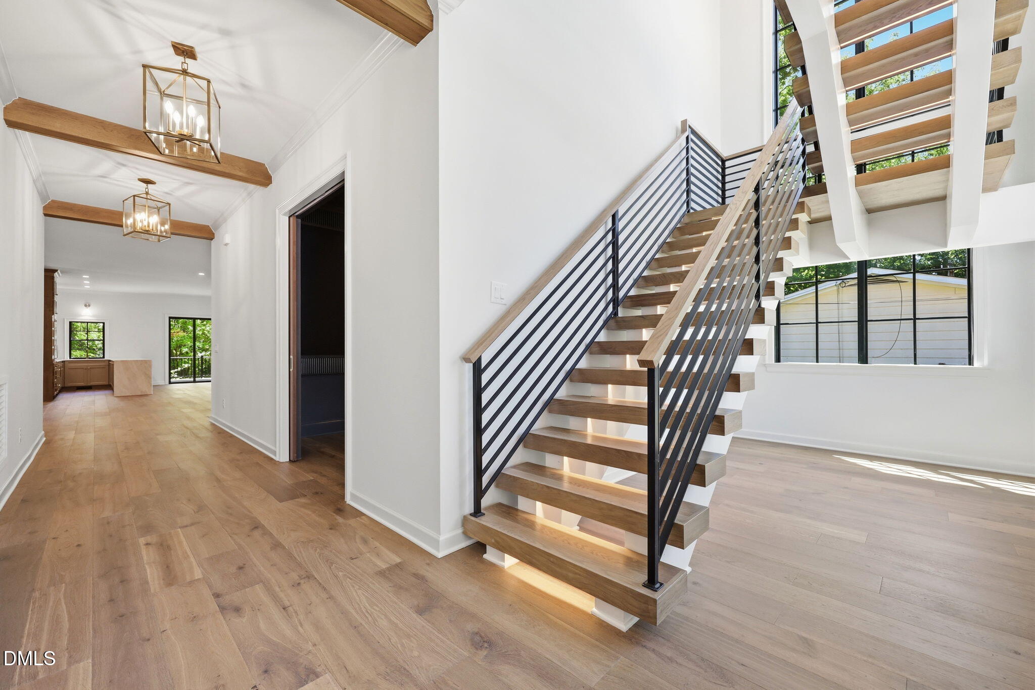 906 North Blount Street Raleigh, NC 27604 - Photo 5 of 69