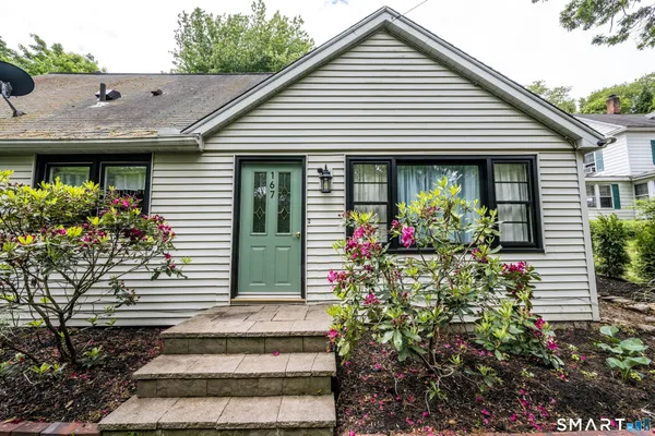 $299,900 | 167 Saybrook Road, Haddam, CT 06441