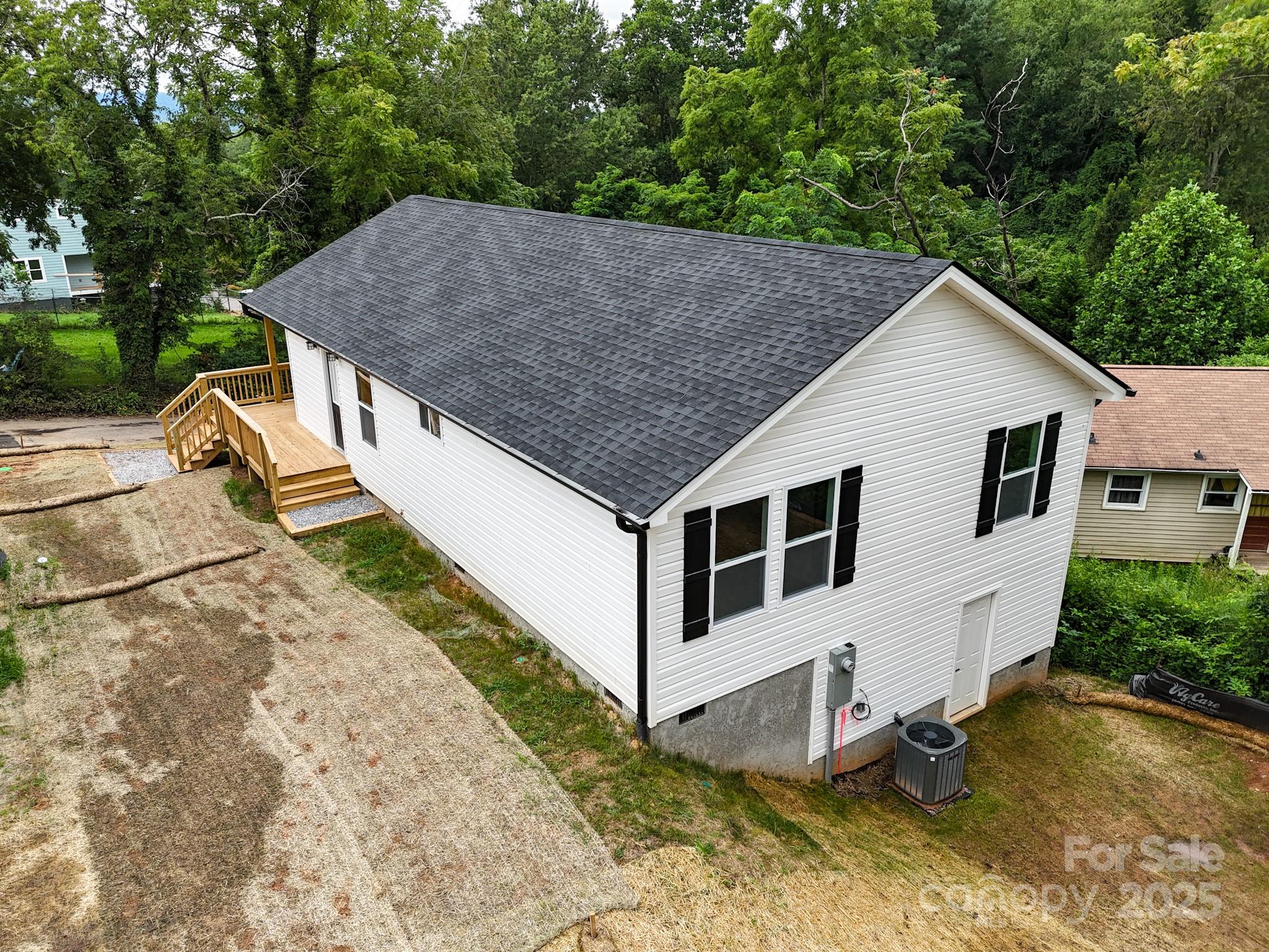 11 Rhudy Road Asheville, NC 28806 - Photo 3 of 46