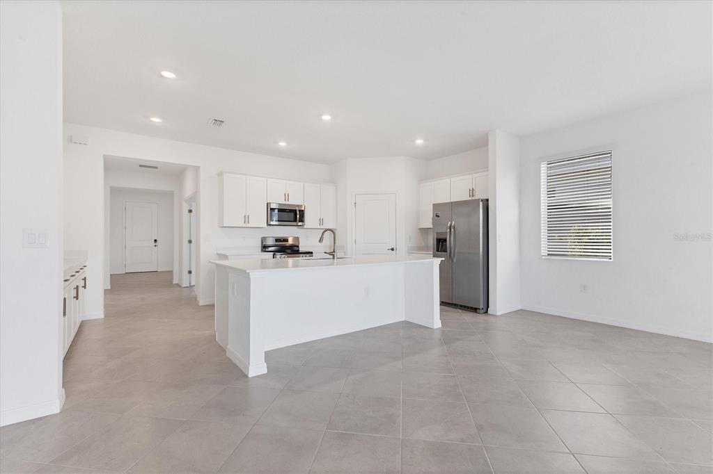 19095 Cabernet Court Venice, FL 34293 - Photo 12 of 76