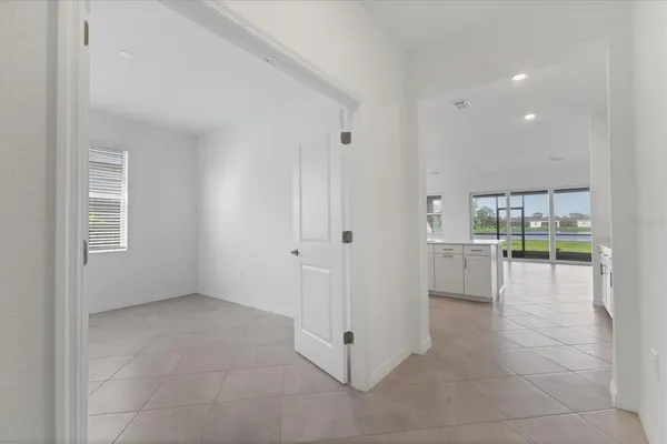 $2,800 | 19095 Cabernet Court, Venice, FL 34293