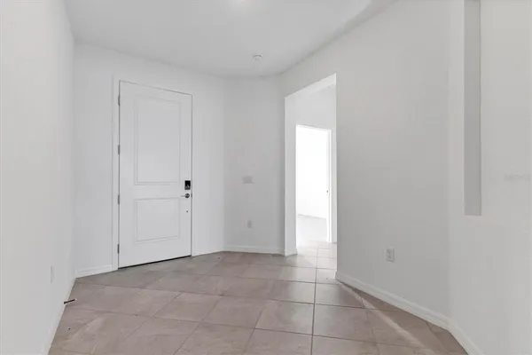 $2,800 | 19095 Cabernet Court, Venice, FL 34293