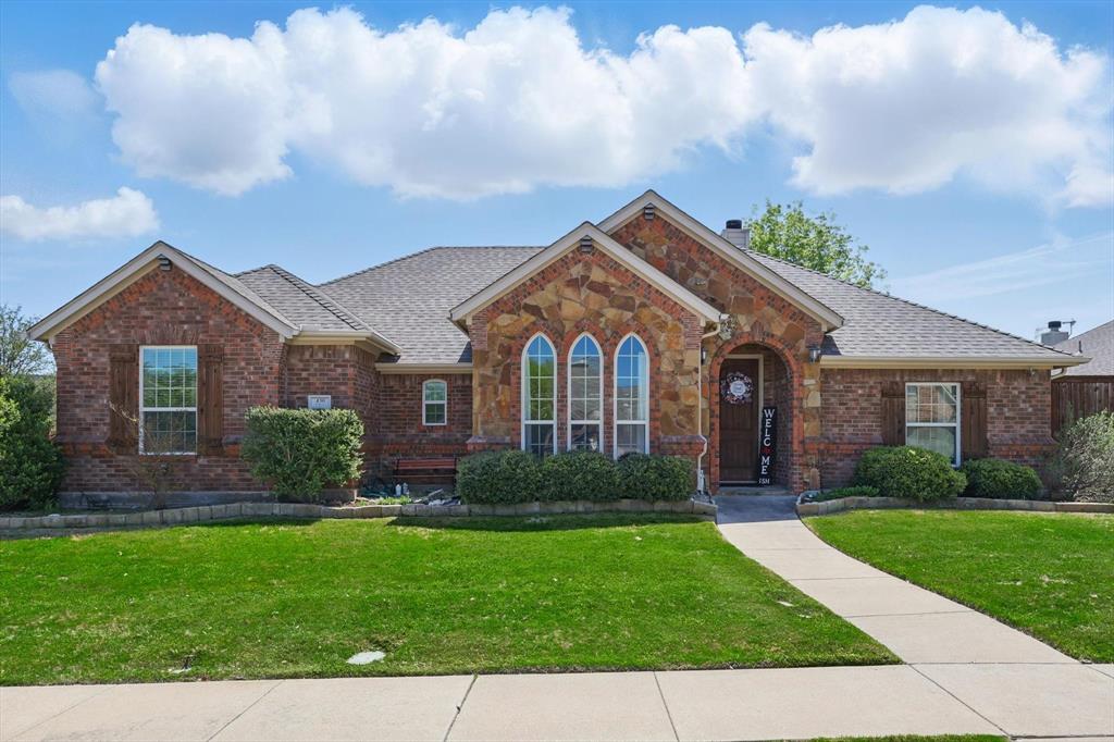 430 Chisholm Trail Justin, TX 76247 - Photo 1 of 40