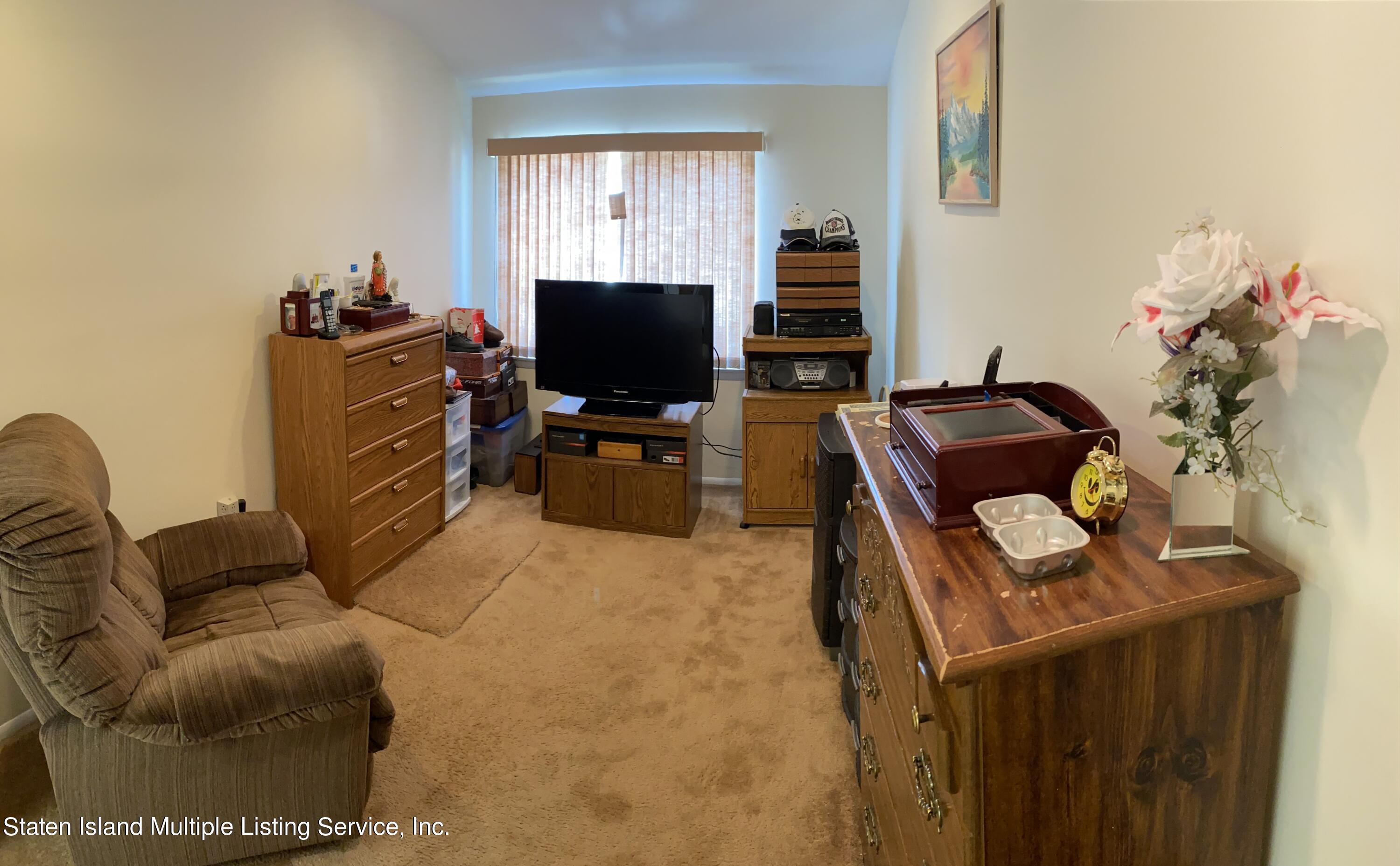 34 Hart Loop Staten Island, NY 10306 - Photo 7 of 17 2nd. bedroom 1