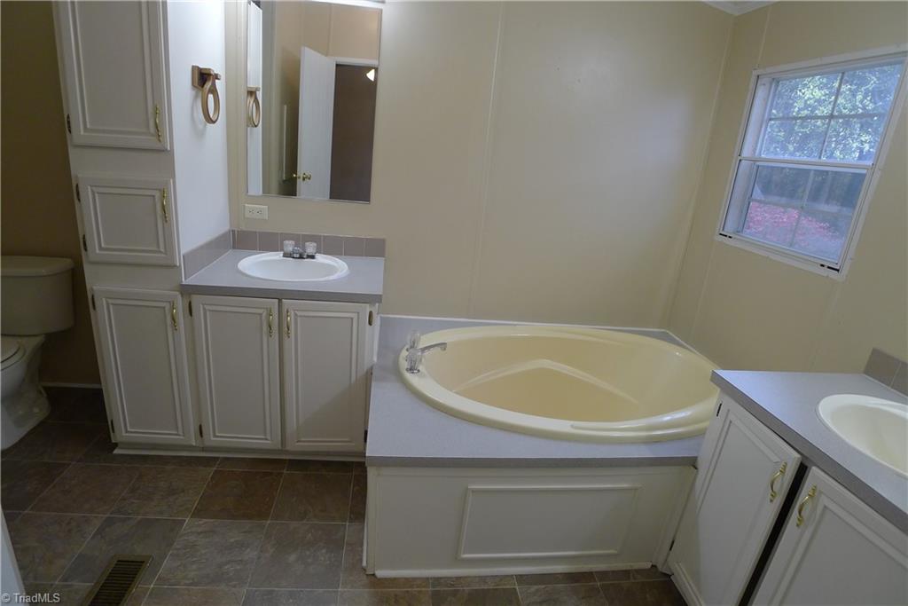 4350 Us Highway Advance, NC 27006 - Photo 13 of 38