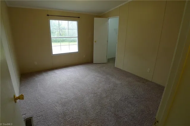 $275,000 | 4350 Us Highway, Advance, NC 27006