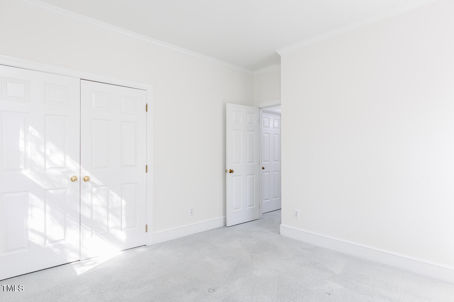 2204 Oxford Road Raleigh, NC 27608 - Photo 29 of 51 2204 Oxford Road-35