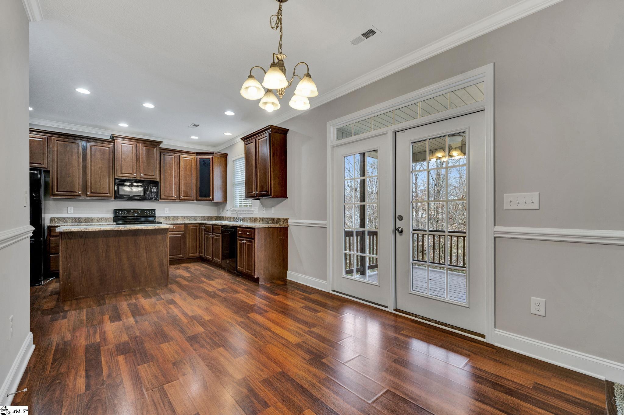 311 Timber Trail Greer, SC 29651 - Photo 8 of 35 Gallery Image 8