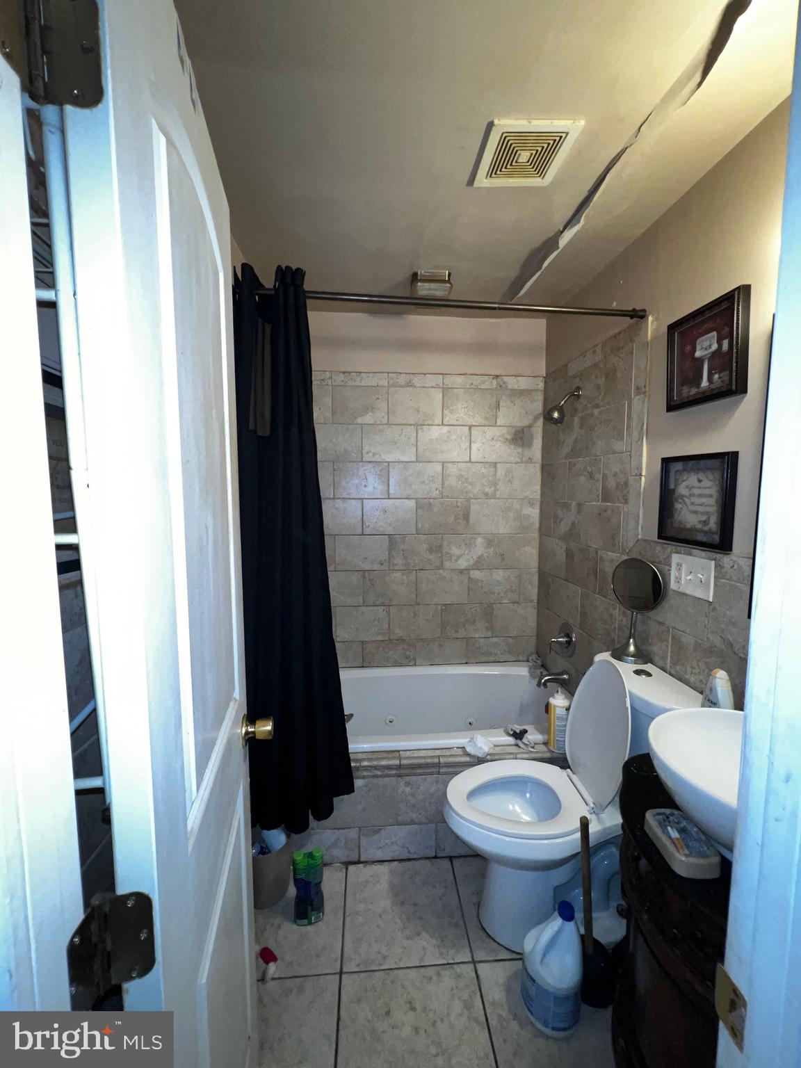 3917 Colborne Road Baltimore, MD 21229 - Photo 6 of 12