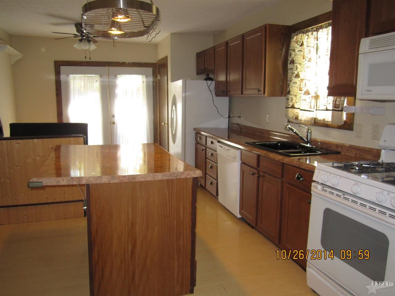7213 Baer Road Fort Wayne, IN 46809 - Photo 2 of 18