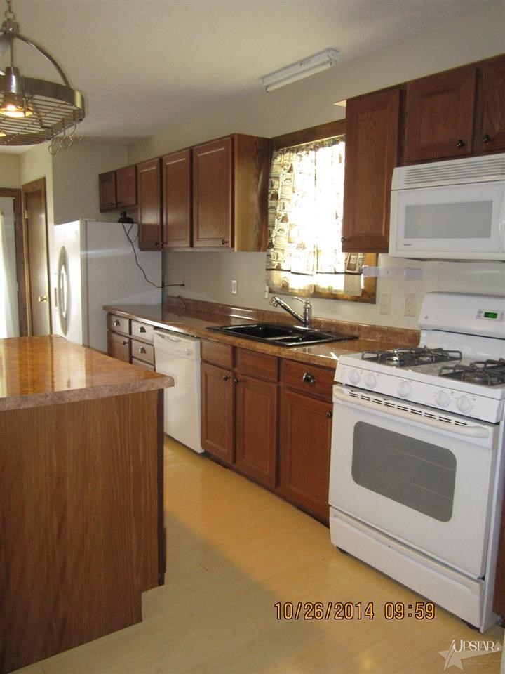 7213 Baer Road Fort Wayne, IN 46809 - Photo 6 of 18