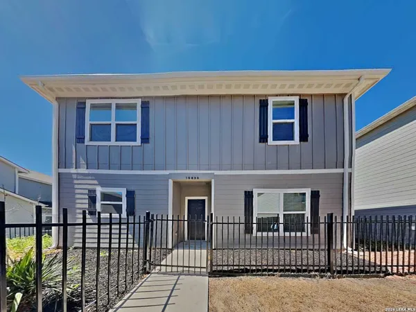 $1,945 | 10830 Quinn Court, San Antonio, TX 78252