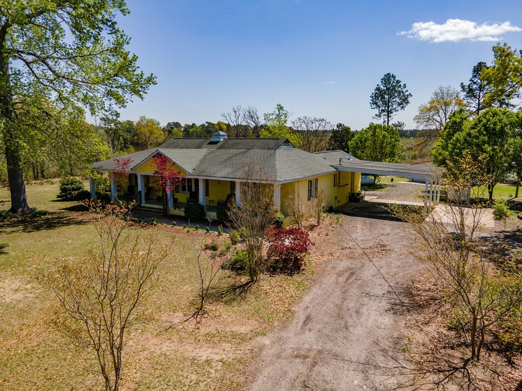 13 Winding Road Wagener, SC 29164 - Photo 4 of 25 Gallery Image 4