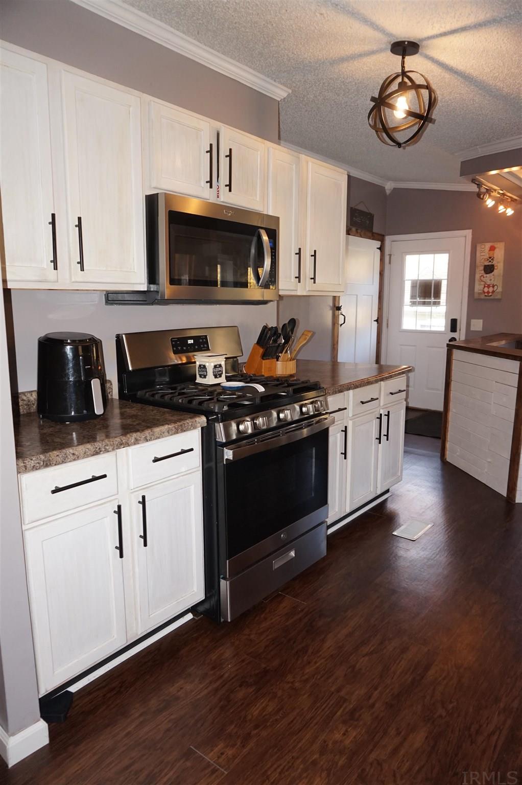 3752 West Division Road Peru, IN 46970 - Photo 13 of 36
