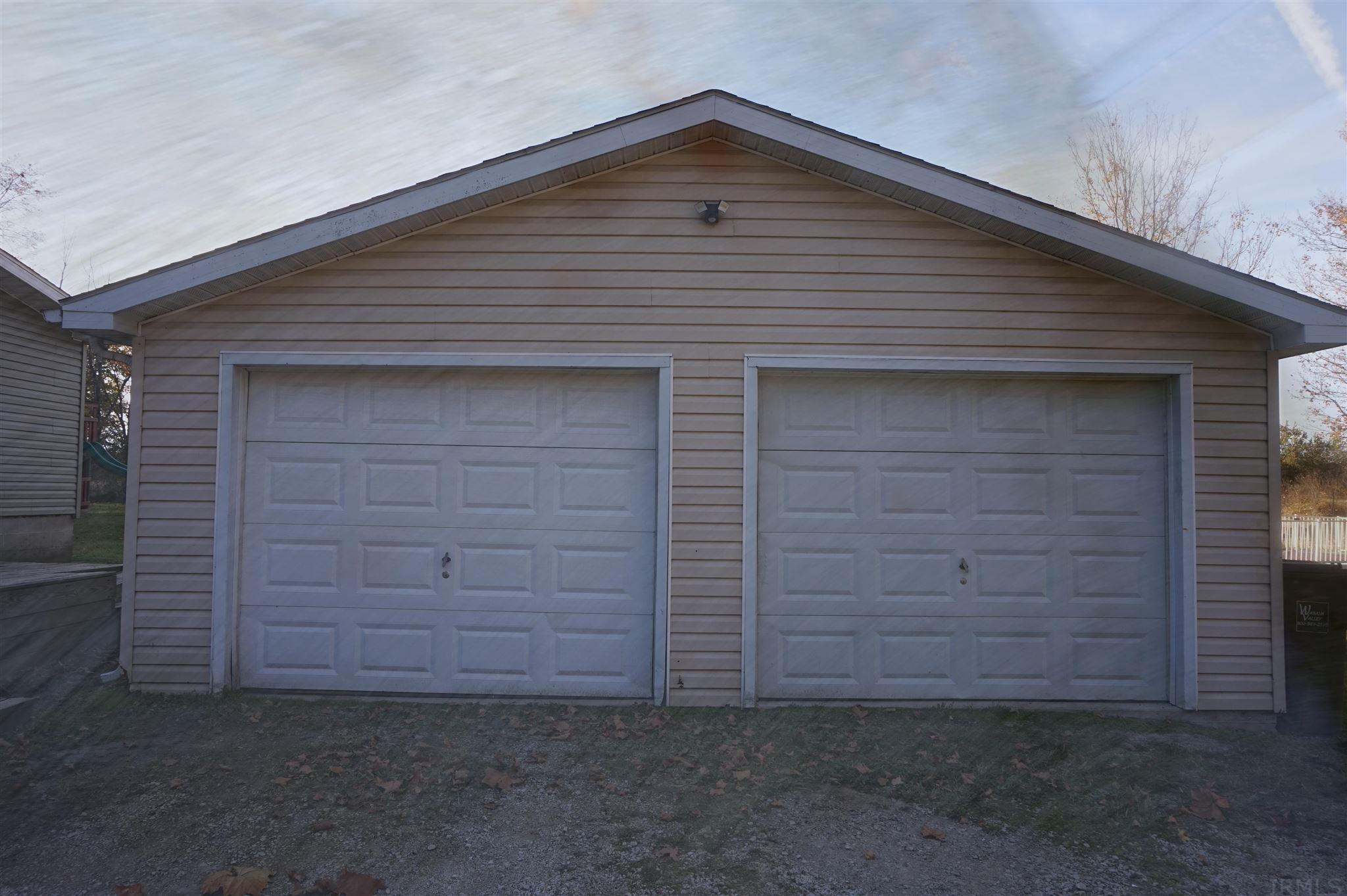 3752 West Division Road Peru, IN 46970 - Photo 3 of 36