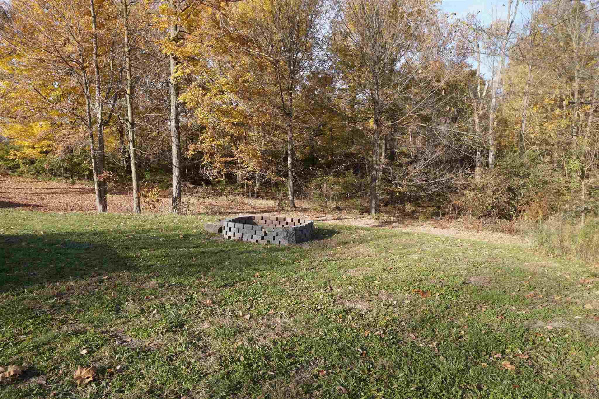 3752 West Division Road Peru, IN 46970 - Photo 34 of 36