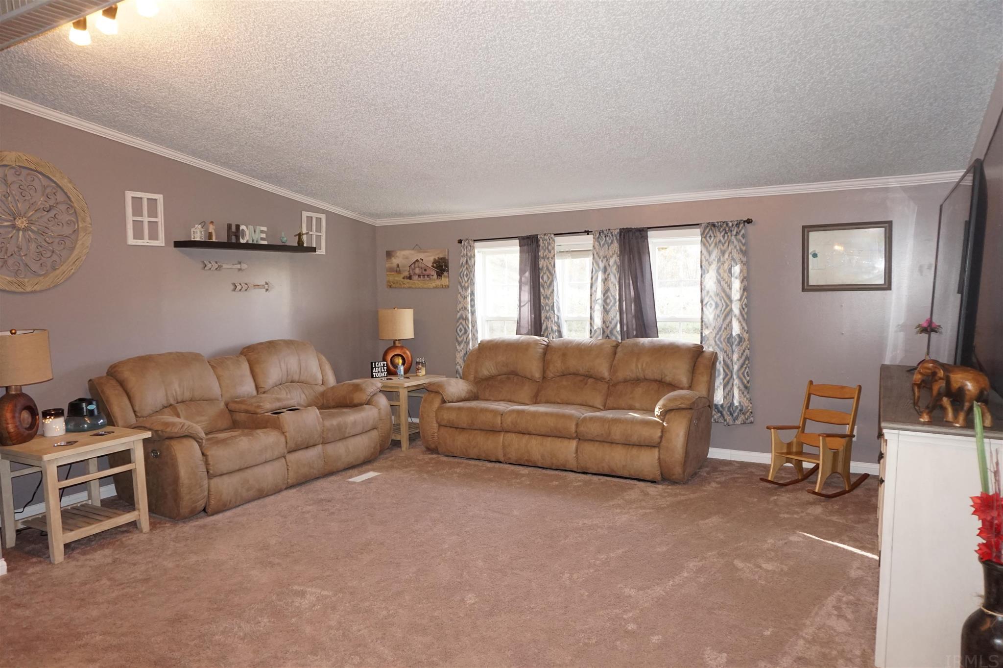 3752 West Division Road Peru, IN 46970 - Photo 5 of 36