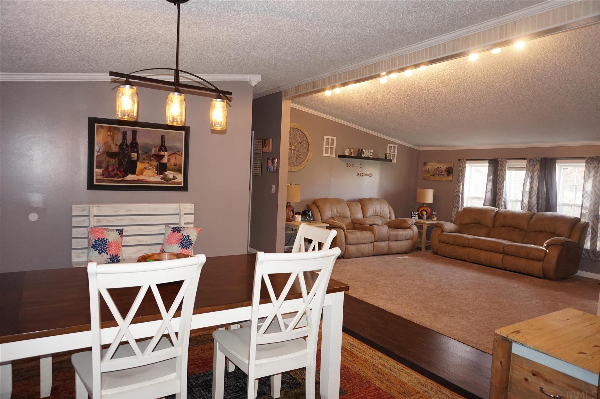 3752 West Division Road Peru, IN 46970 - Photo 7 of 36