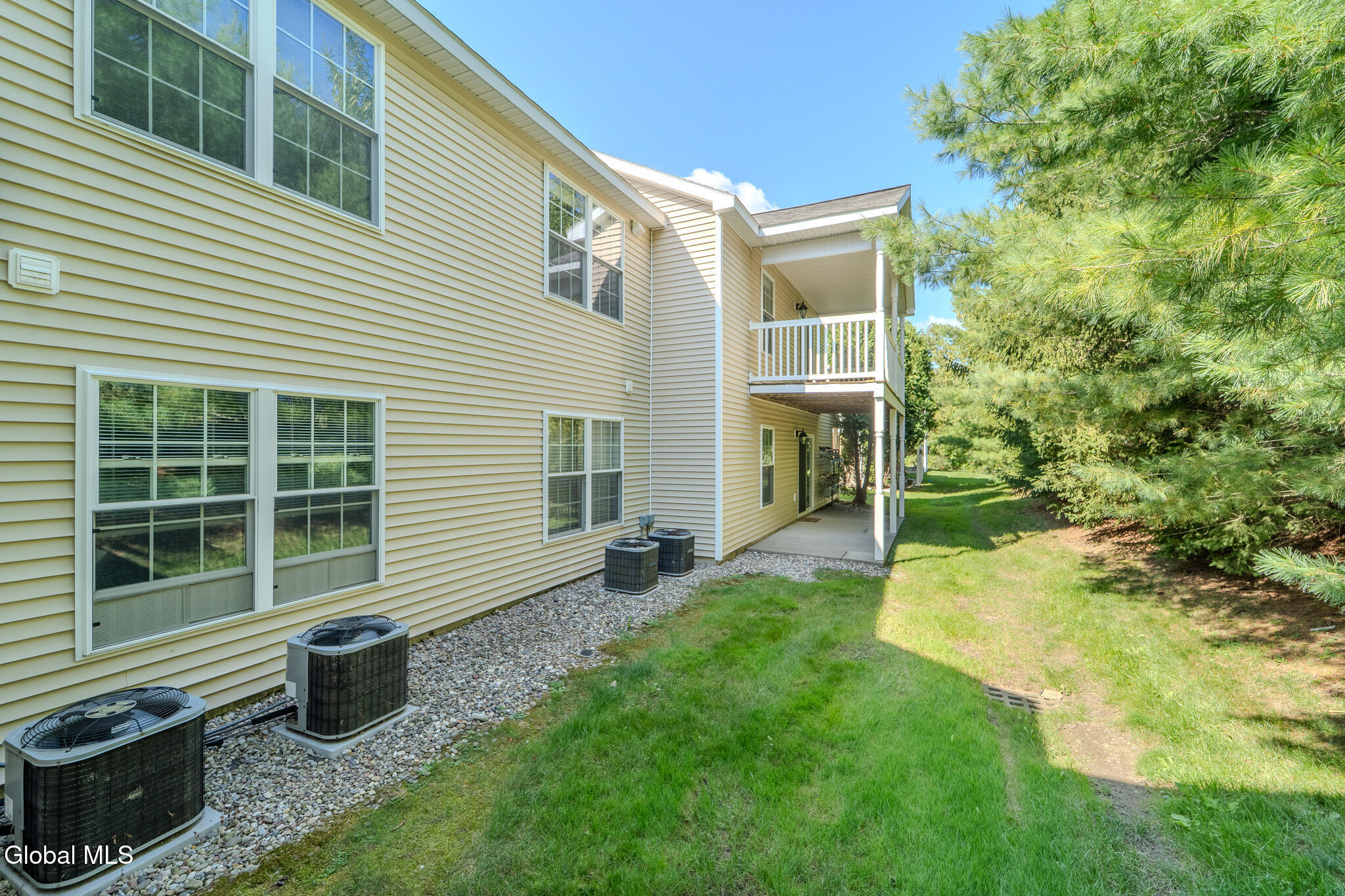 201 Cedar Run Rensselaer, NY 12144 - Photo 33 of 44 MIG02530-HDR