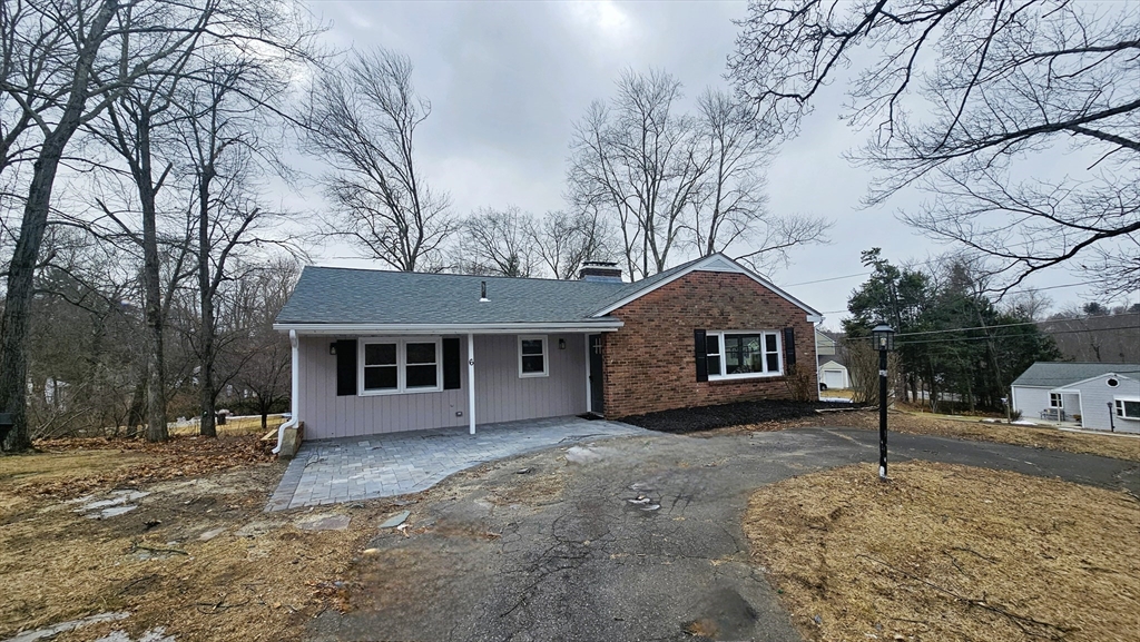 6 Albert Street West Springfield, MA 01089 - Photo 2 of 24