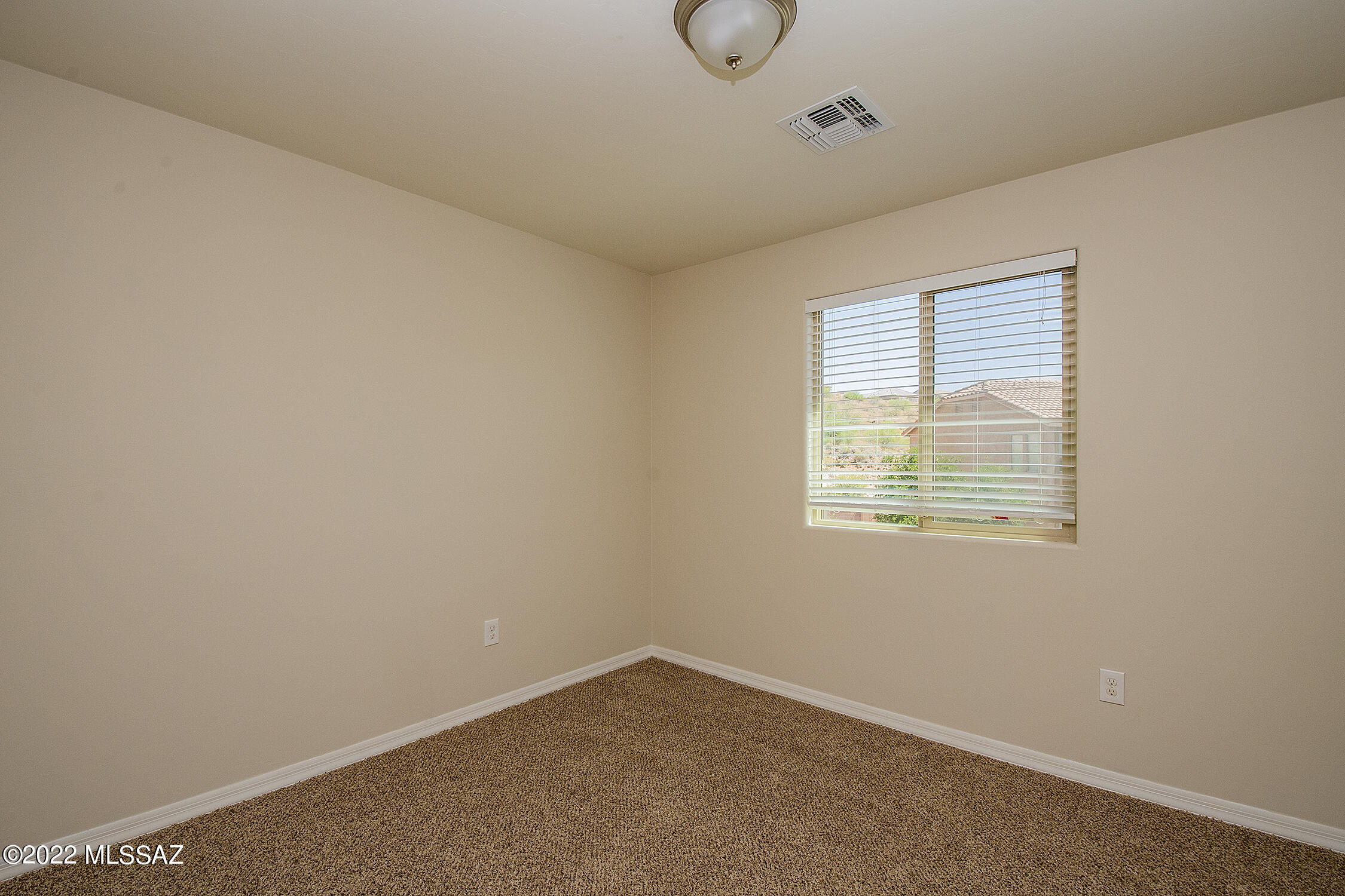 39081 South Running Roses Lane Tucson, AZ 85739 - Photo 17 of 43