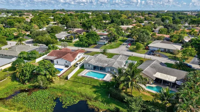 $658,000 | 8588 Northwest 27th Drive, Coral Springs, FL 33065