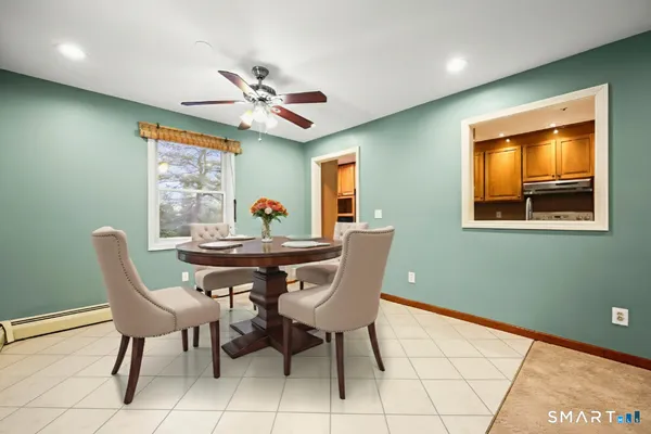 $559,000 | 31 Oxford Court, Simsbury, CT 06070
