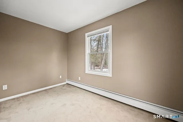 $579,000 | 31 Oxford Court, Simsbury, CT 06070