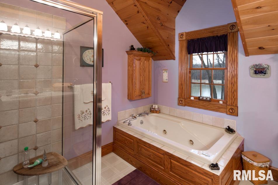 23425 West Farmington Road Farmington, IL 61531 - Photo 14 of 45