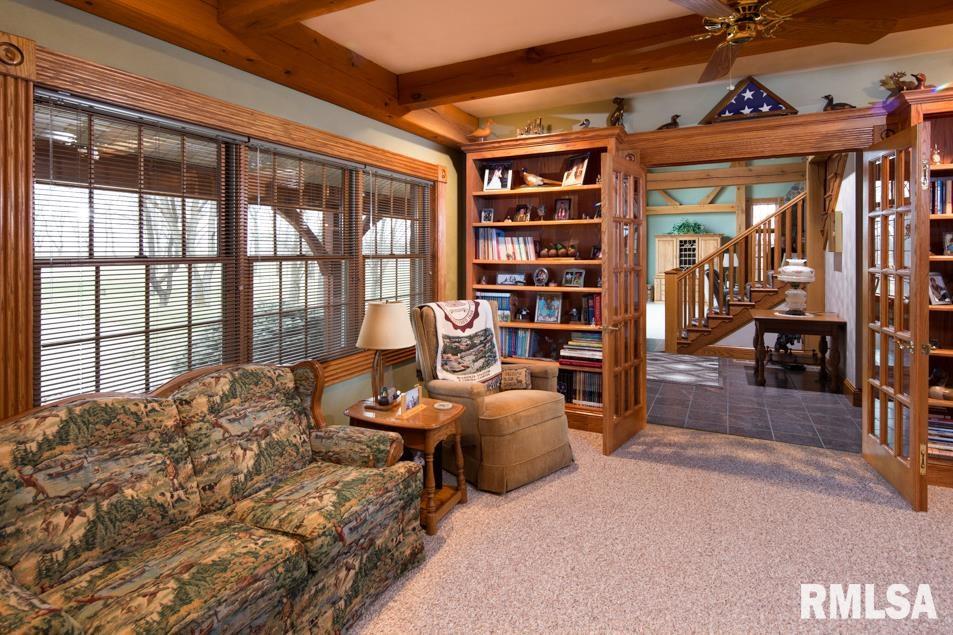 23425 West Farmington Road Farmington, IL 61531 - Photo 9 of 45