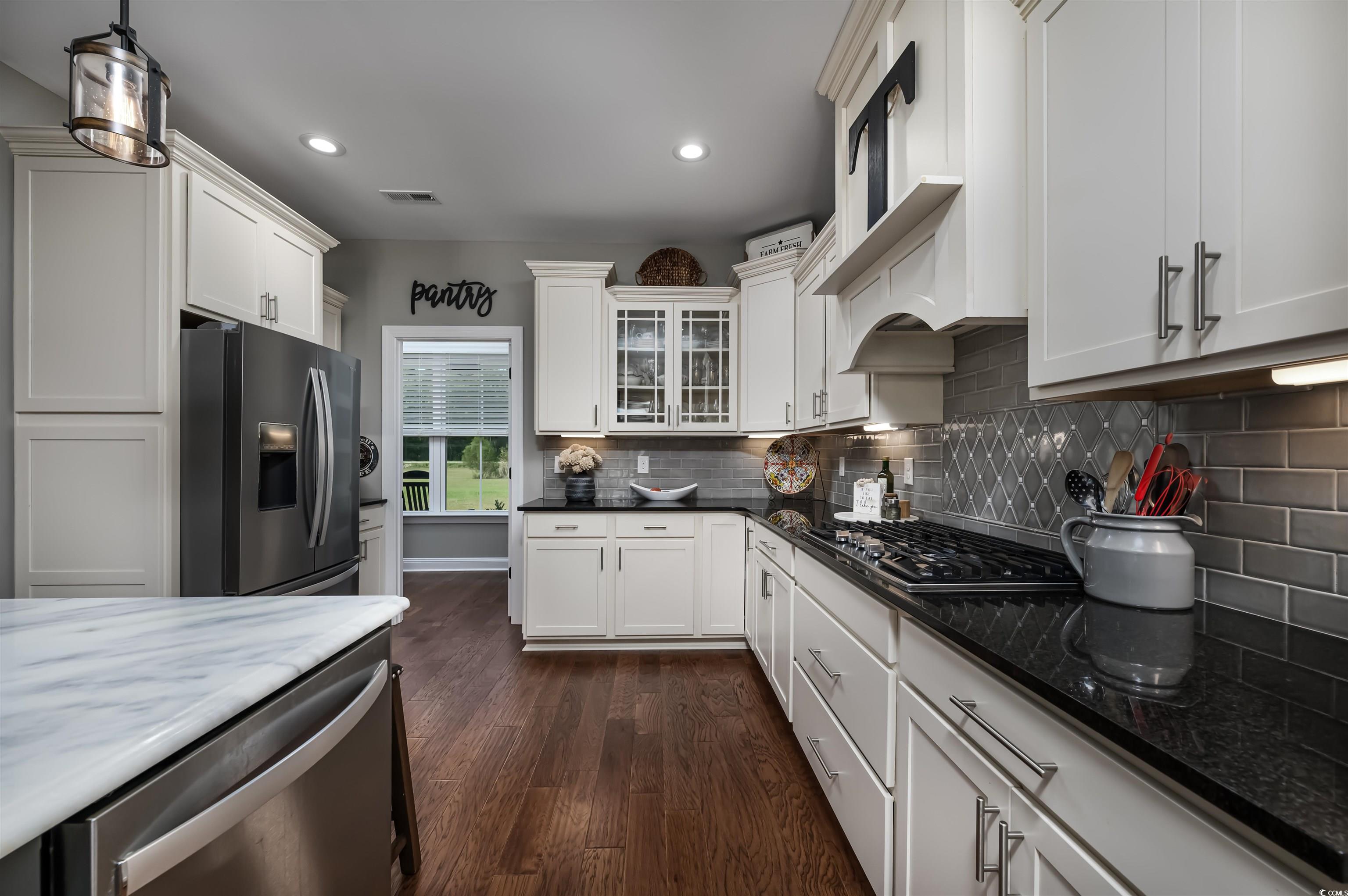 250 Samuel Road Loris, SC 29569 - Photo 8 of 38