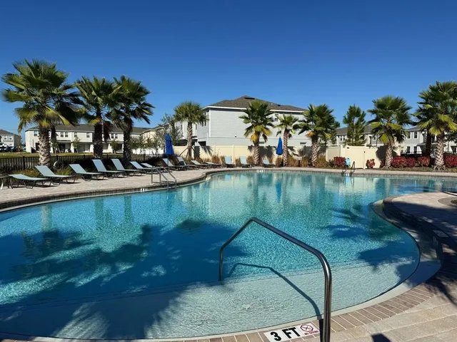 $2,300 | 11636 Glenside Terrace, Palmetto, FL 34221