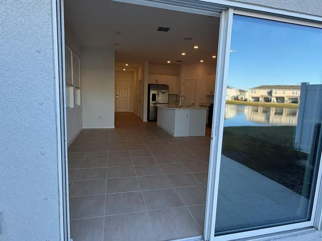 $2,300 | 11636 Glenside Terrace, Palmetto, FL 34221