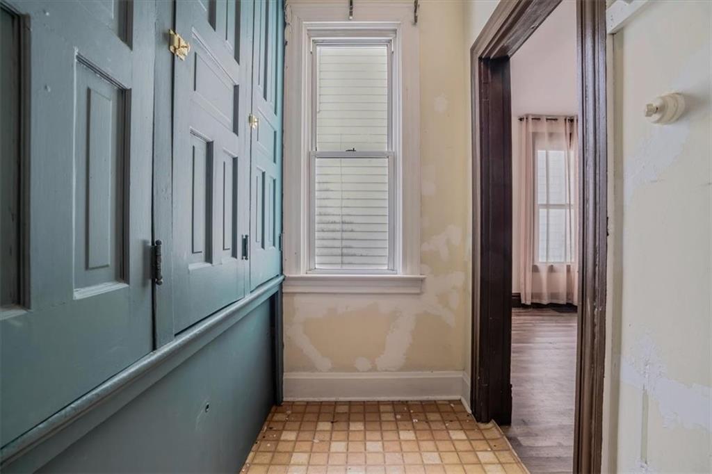 205 6th Avenue Carnegie, PA 15106 - Photo 14 of 48