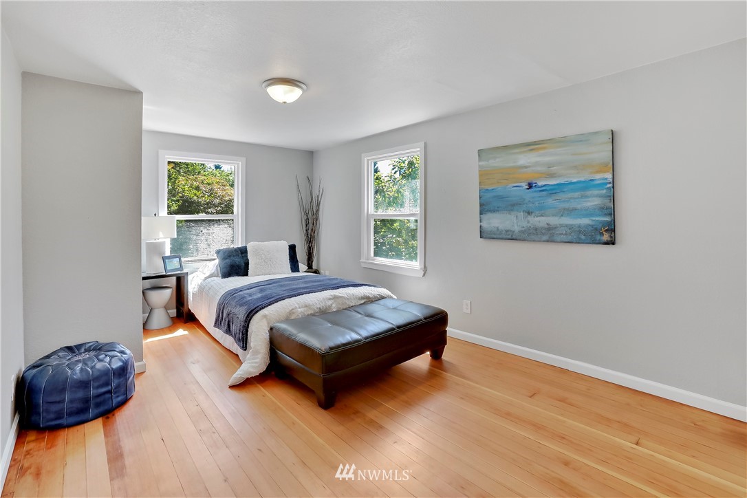 2315 Southwest Roxbury Street Seattle, WA 98106 - Photo 14 of 28 Gallery Image 14