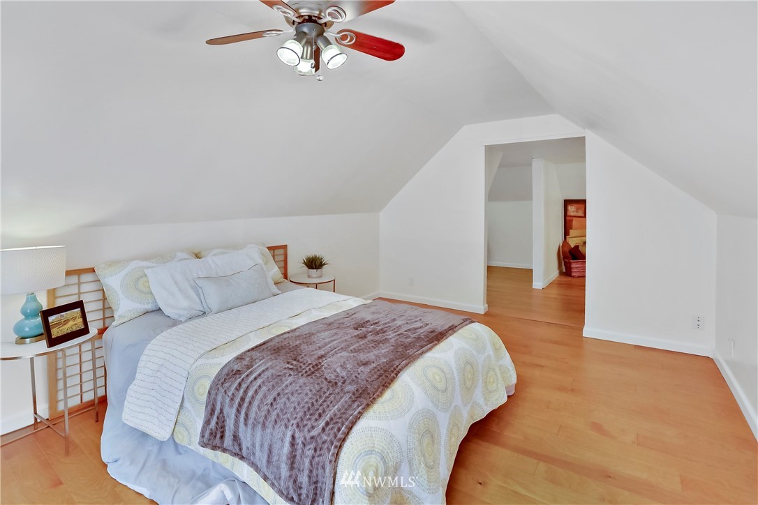 2315 Southwest Roxbury Street Seattle, WA 98106 - Photo 17 of 28 Gallery Image 17