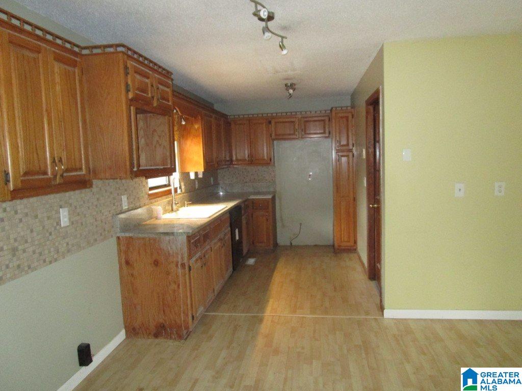 205 Burnwell Road Quinton, AL 35130 - Photo 8 of 24