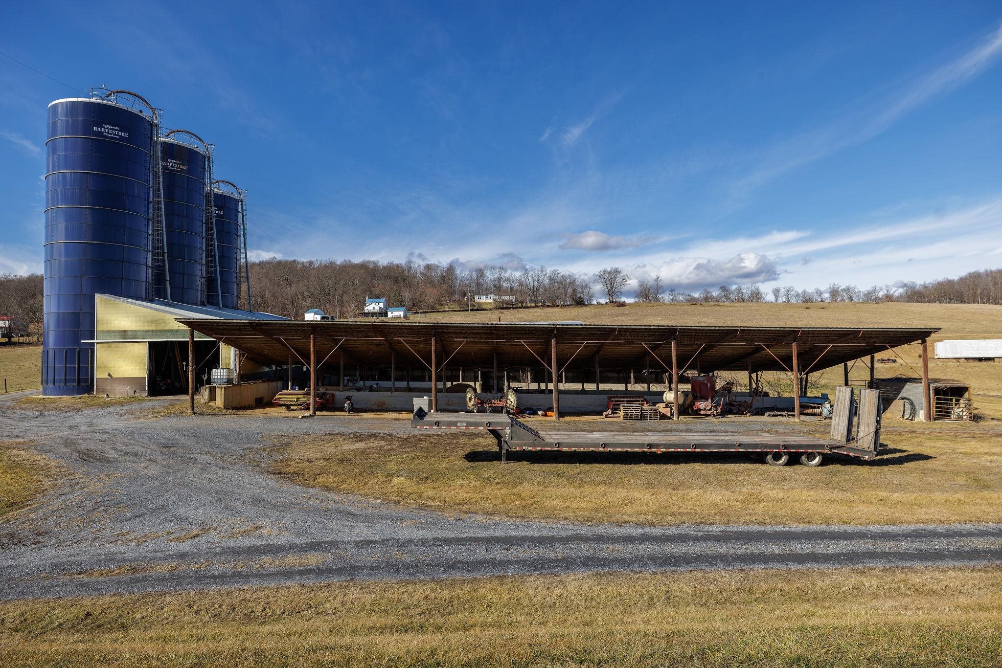 85-87 Curry Road Mount Solon, VA 22843 - Photo 16 of 59 a view of a swimming pool with lounge chair
