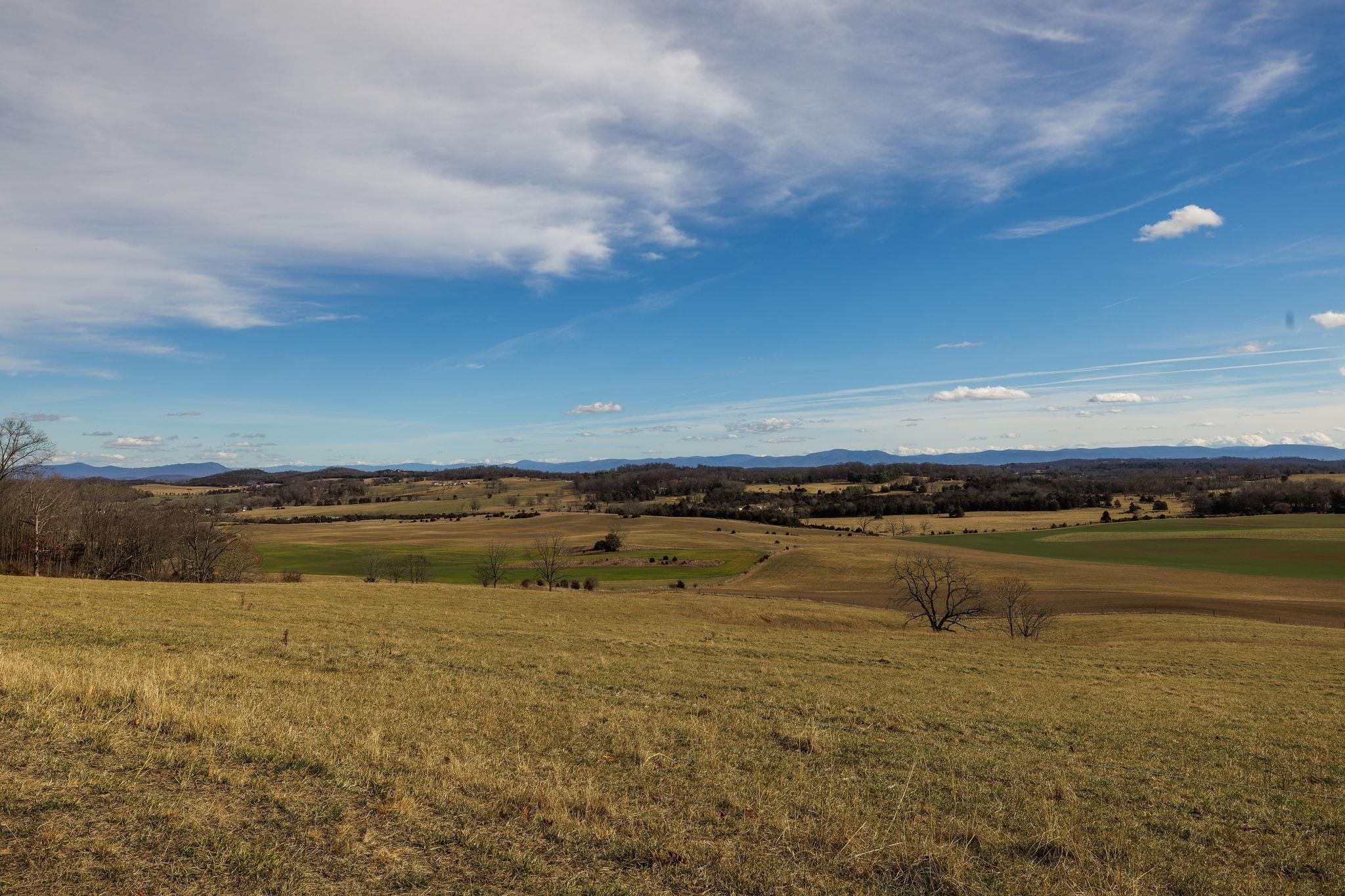 85-87 Curry Road Mount Solon, VA 22843 - Photo 45 of 59 a view of an ocean and beach
