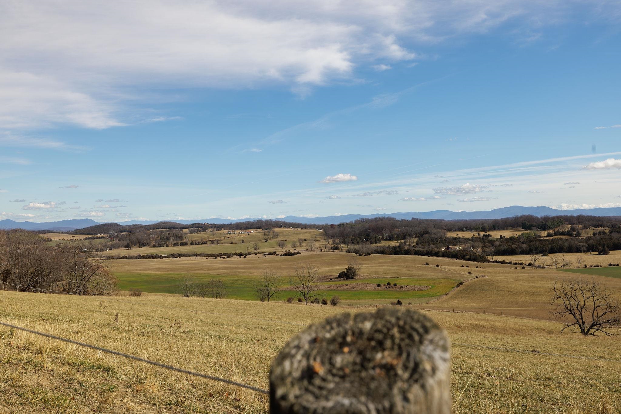 85-87 Curry Road Mount Solon, VA 22843 - Photo 5 of 59 a view of an ocean and city