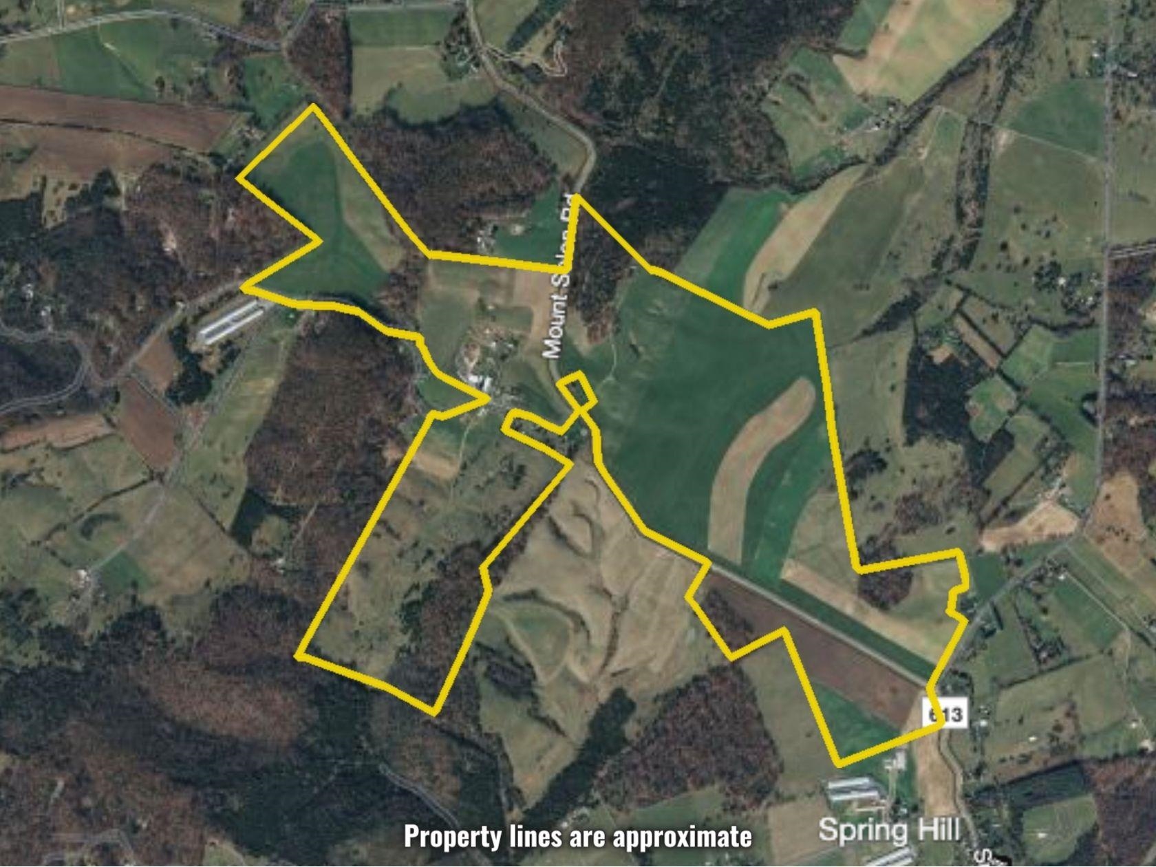 85-87 Curry Road Mount Solon, VA 22843 - Photo 52 of 59 an aerial view of a tennis ground