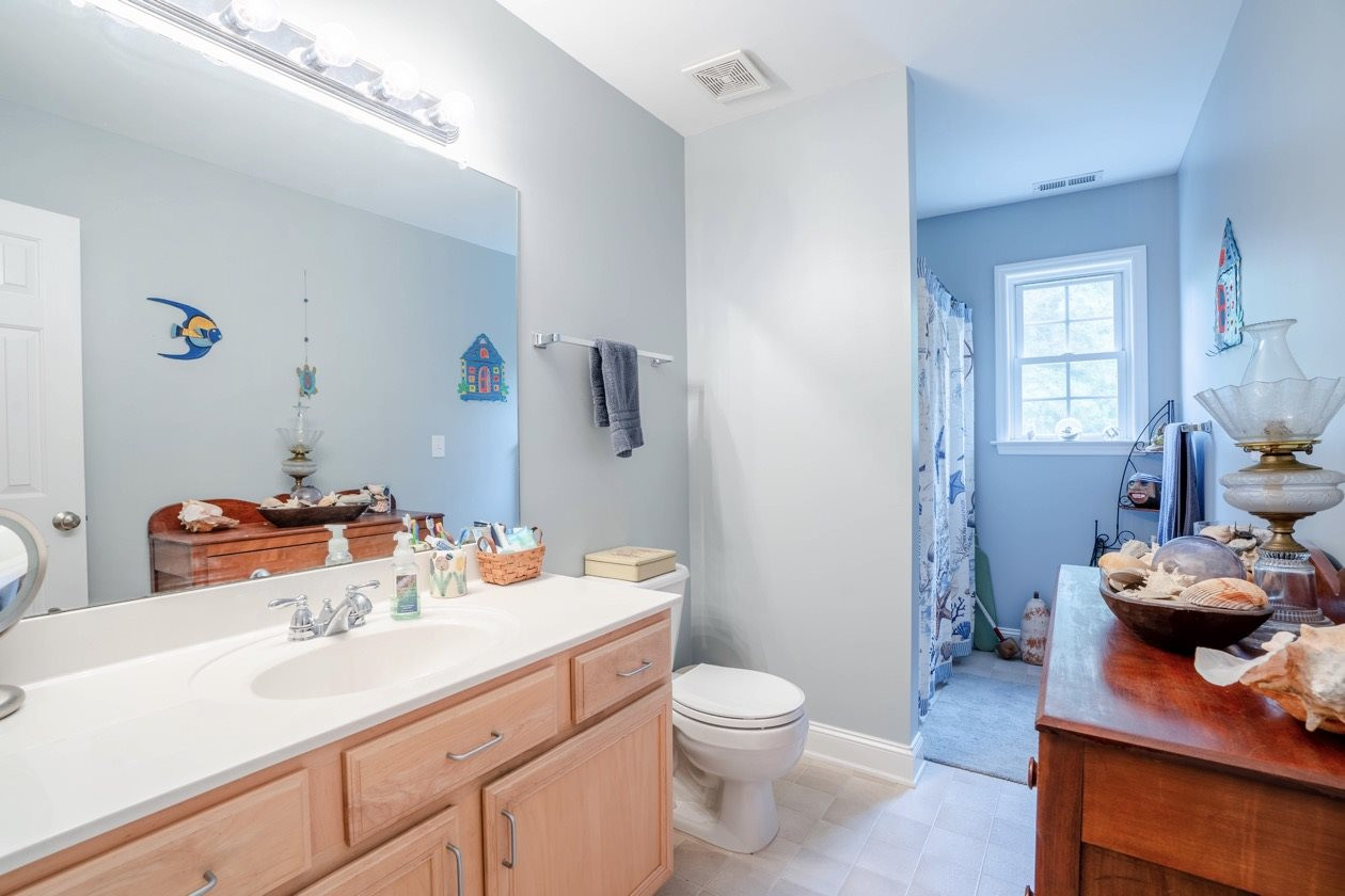 2914 Sparger Road Durham, NC 27705 - Photo 17 of 30 Hall Bathroom