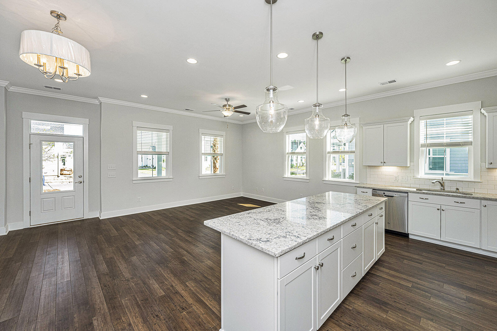 3500 Habenaria Road Mount Pleasant, SC 29466 - Photo 17 of 32 Kitchen5 - Albemarle