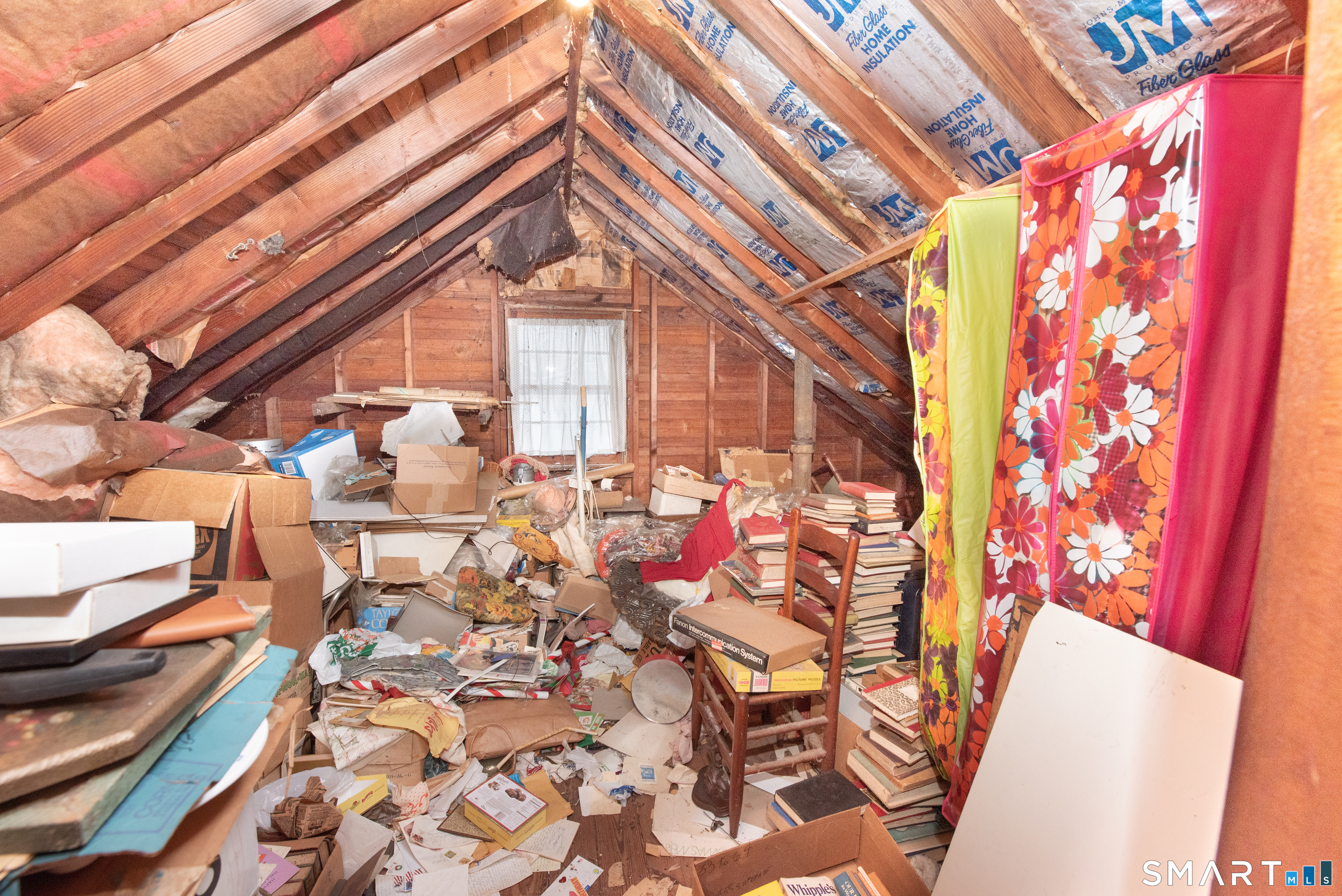 1 Dexter Road Westport, CT 06880 - Photo 21 of 29 a front view of a house